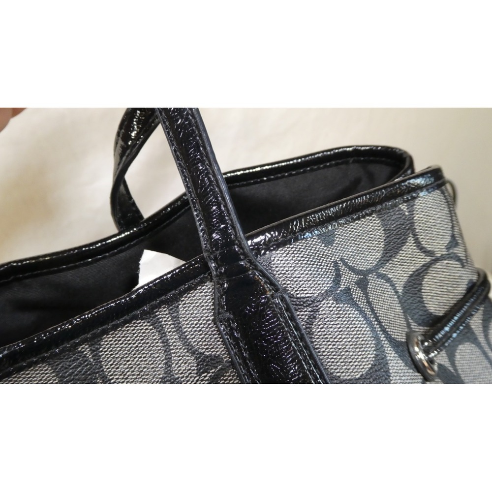 Coach Signature Stripe Carryall Tote F30521 Black Jacquard Canvas - Picture 4 of 5